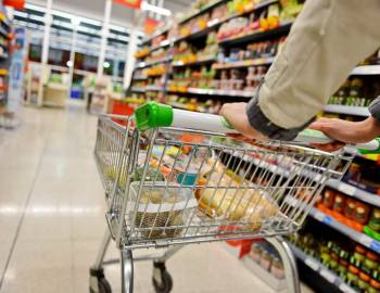 A shopper pushing a cart at the Piggly Wiggly in Coligny Plaza, on Hilton Head Island