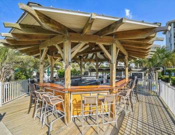 The outdoor bar at Pool Bar Jim's on Hilton Head Island
