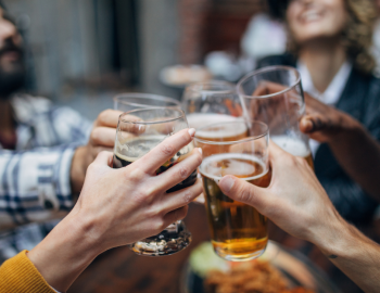 Friends drinking beer