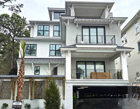 Large Homes Close to the Beach Hilton Head Island