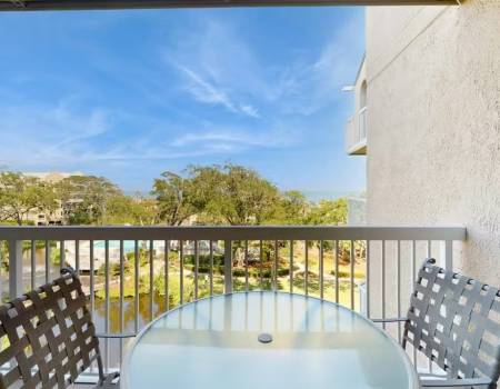 Pet friendly villa with ocean views