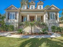 The exterior of a vacation home on Hilton Head Island