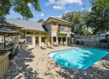 A vacation home with a pool on Hilton Head Island